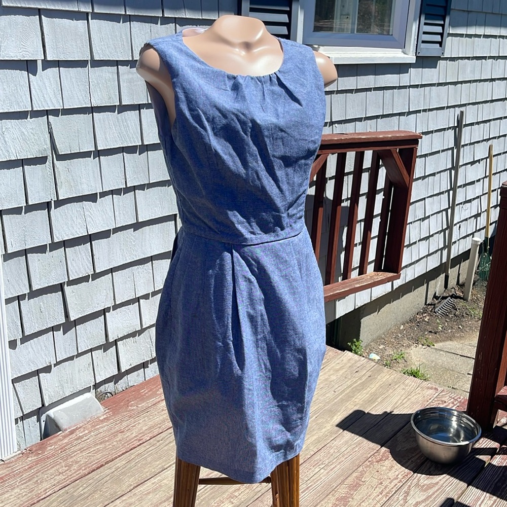 Backless Lined Spring/Summer Sleeveless Dress Size Large - Pockets - Zip Back